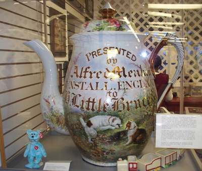Jug.jpg